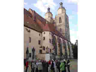 Vor der Stadtkirche